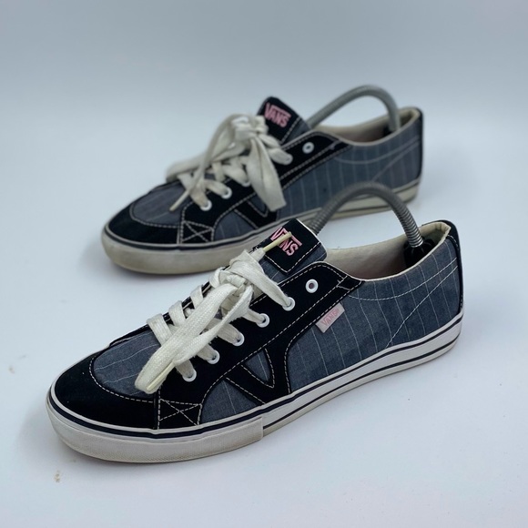 Vans blue/navy low top sneaker womens size 10 - Picture 2 of 6